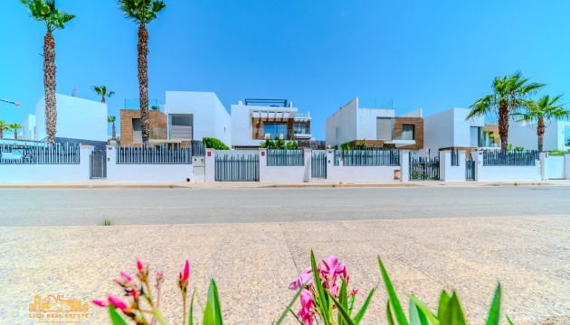 Venta - Villas
 - Villamartin