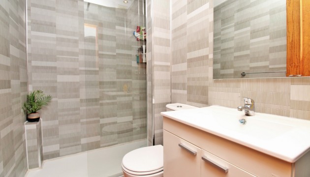 Resale - Wohnung - Punta Prima