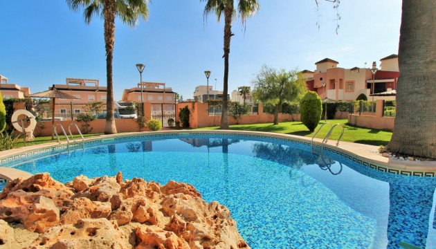 Resale - Wohnung - Punta Prima