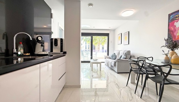 Resale - Wohnung - Los Altos