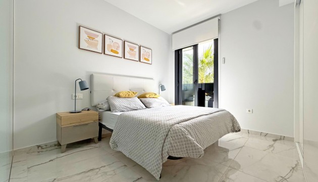 Resale - Wohnung - Los Altos