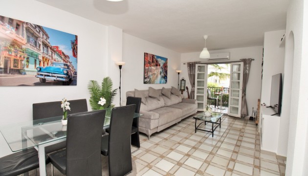 Resale - Wohnung - Villamartin - Villamartín