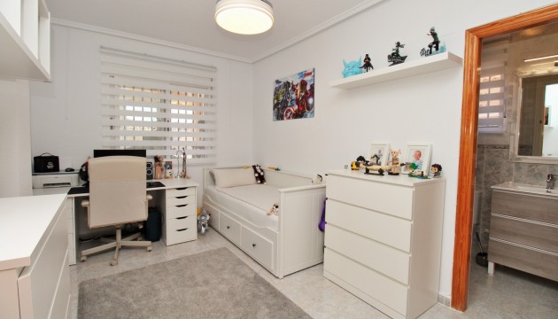 Revente - Villa's
 - Villamartin - Villamartín