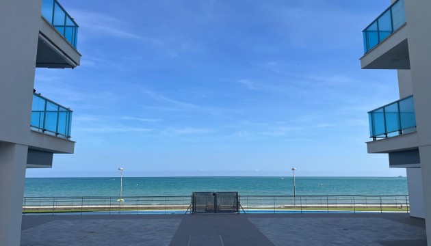 Sale - Apartment - La Manga Del Mar Menor - La Manga