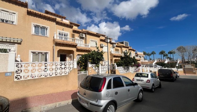 Venta - Villas
 - Villamartin