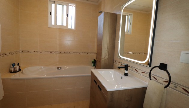 Sale - Villas - Catral