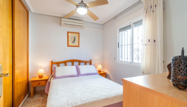 Sale - Chalet - Orihuela - Playa Flamenca