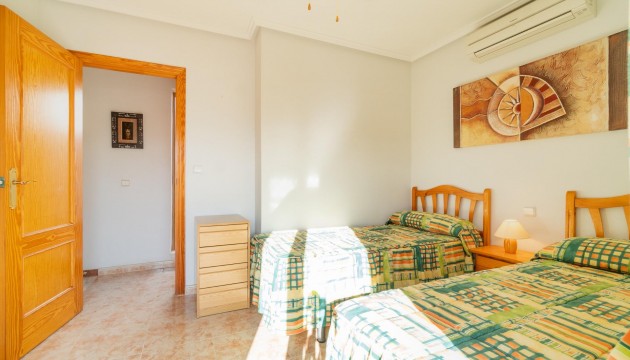 Sale - Chalet - Orihuela - Playa Flamenca