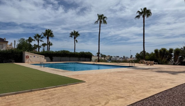 Resale - Villen
 - Villamartin
