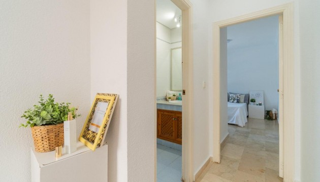 Resale - Villen
 - Villamartin