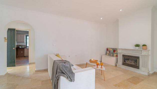 Resale - Villen
 - Villamartin