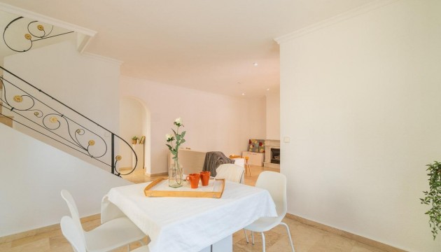 Resale - Villen
 - Villamartin