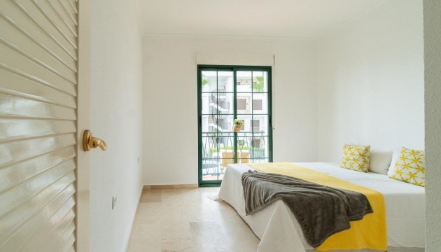 Resale - Villen
 - Villamartin