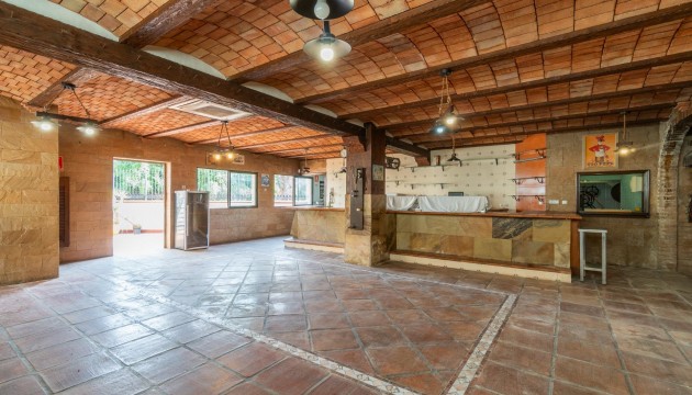 Resale - Villen
 - Torrevieja - Los altos