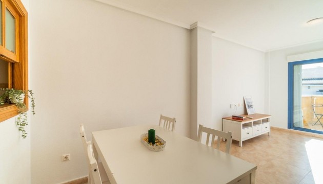 Sale - Apartment - Torrevieja - Centro