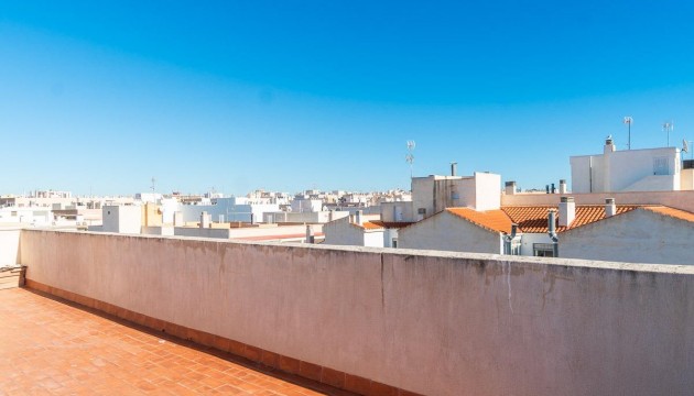 Sale - Apartment - Torrevieja - Centro