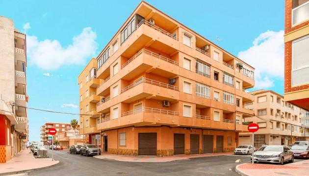 Venta - Apartamento - Torrevieja - Playa de los Naufragos