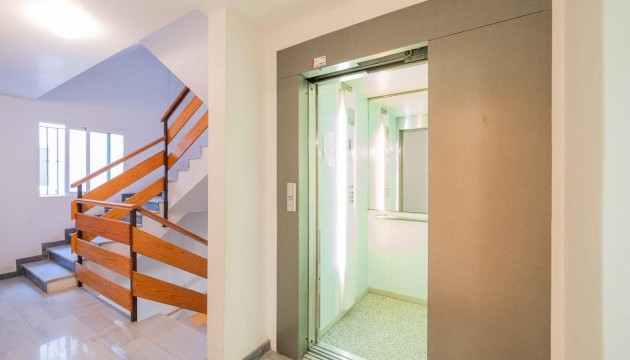 Resale - Wohnung - Torrevieja - Centro