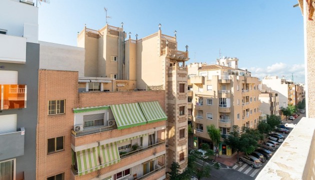 Resale - Wohnung - Torrevieja - Centro