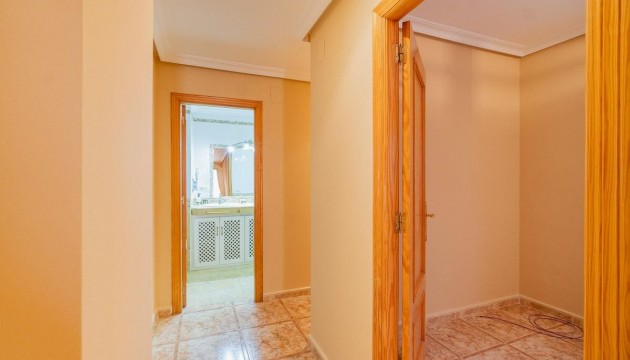 Resale - Wohnung - Torrevieja - Centro