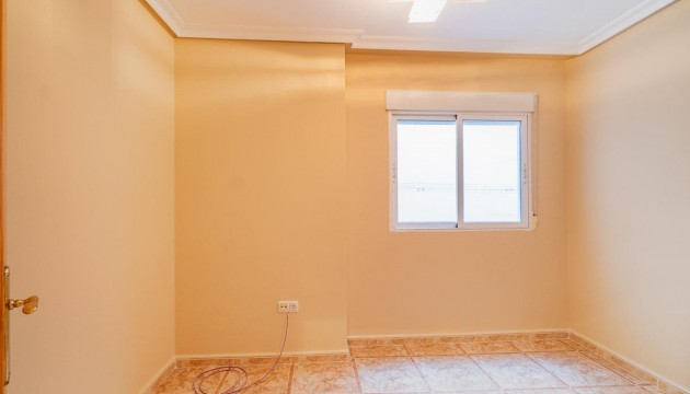 Resale - Wohnung - Torrevieja - Centro