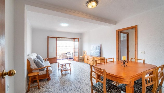 Sale - Apartment - Torrevieja - Playa de los Naufragos