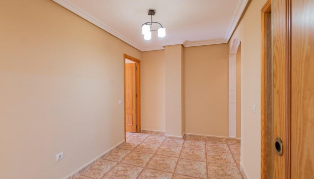 Sale - Apartment - Torrevieja - Centro