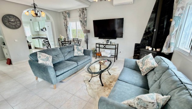 Revente - Villa's
 - Ciudad Quesada