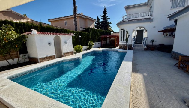 Revente - Villa's
 - Ciudad Quesada