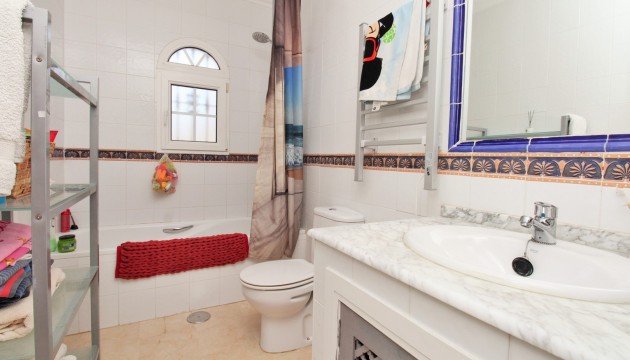 Sale - Townhouse - Villamartin - Los Dolses