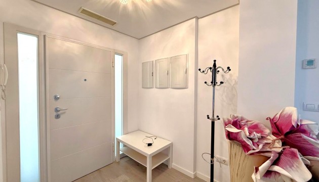 Sale - Apartment - Villamartin - Los Dolses