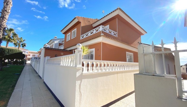 Sale - Villas - Ciudad Quesada - Doña Pepa