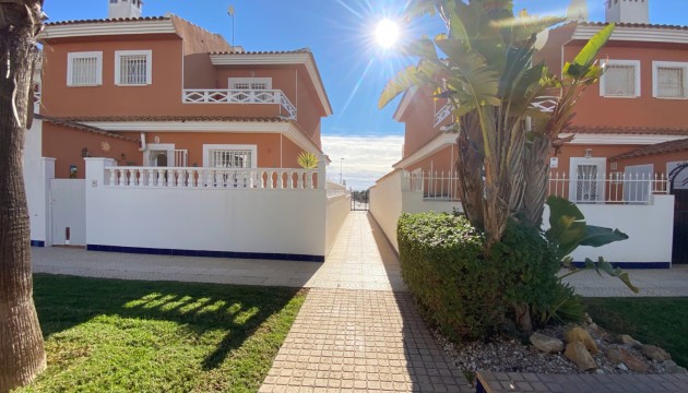 Sale - Villas - Ciudad Quesada - Doña Pepa