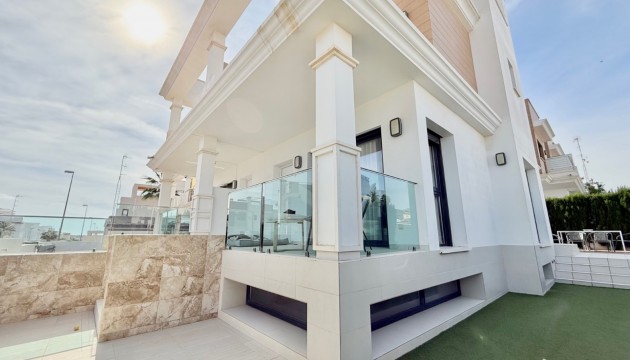 Sale - Townhouse - Ciudad Quesada - Lo Marabu