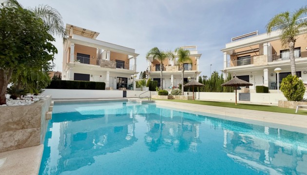 Sale - Townhouse - Ciudad Quesada - Lo Marabu