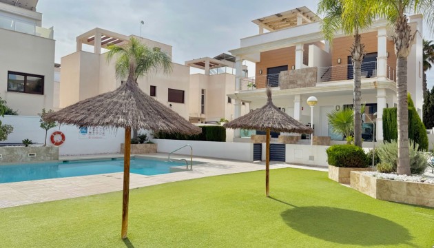 Sale - Townhouse - Ciudad Quesada - Lo Marabu