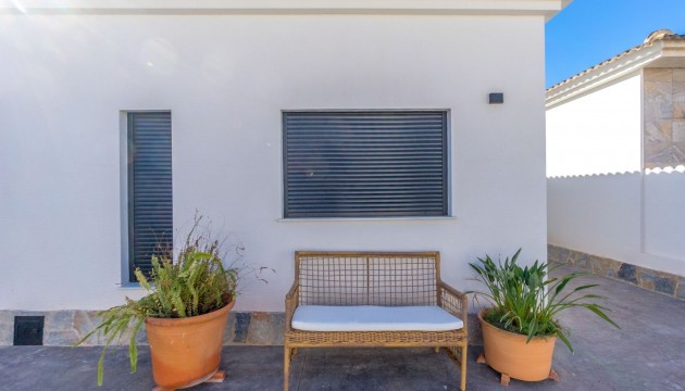 Sale - Villas - Torrevieja - San Luis