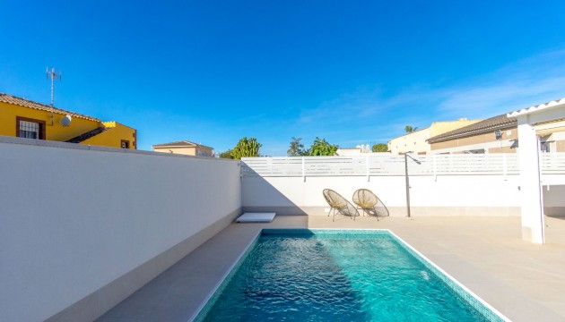 Sale - Villas - Torrevieja - San Luis