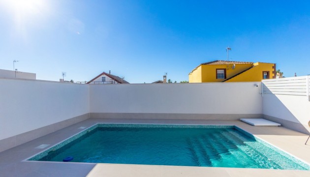 Sale - Villas - Torrevieja - San Luis