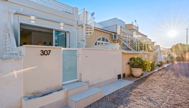 Sale - Townhouse - Torrevieja - El Chaparral