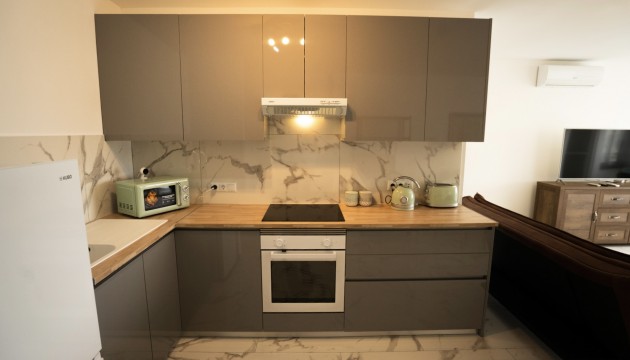 Sale - Apartment - Villamartin