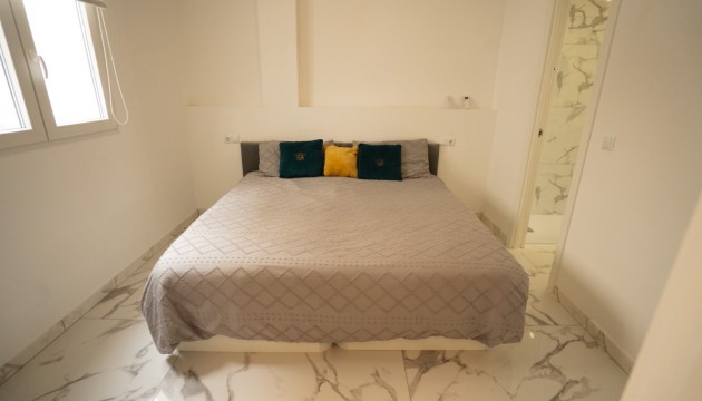 Sale - Apartment - Villamartin