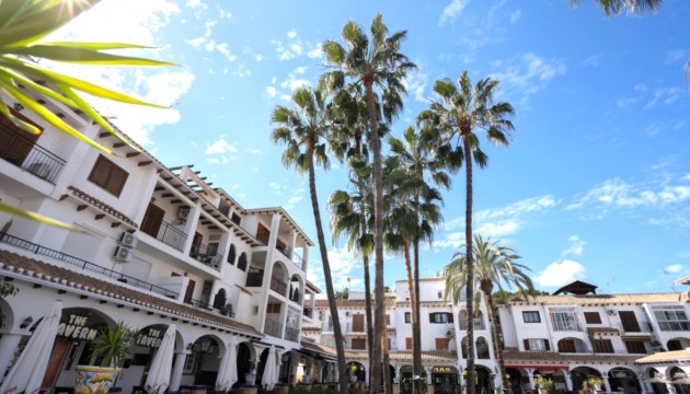 Sale - Apartment - Villamartin