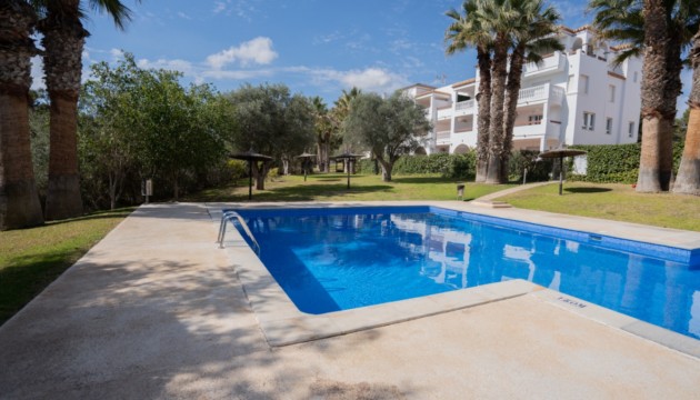 Sale - Apartment - Villamartin