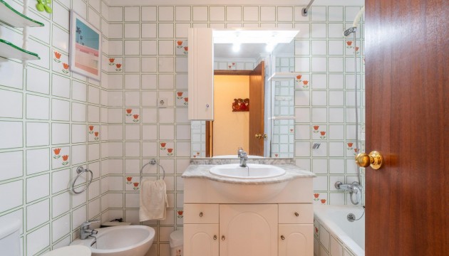 Sale - Apartment - Torrevieja - Playa del Cura