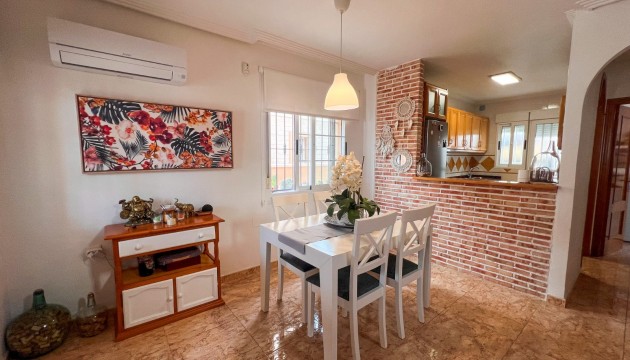 Sale - Villas - Guardamar - El Raso