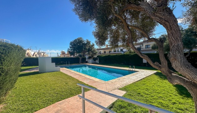 Sale - Townhouse - Torrevieja - Nueva Torrevieja