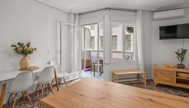 Sale - Apartment - Torrevieja - Playa del Cura