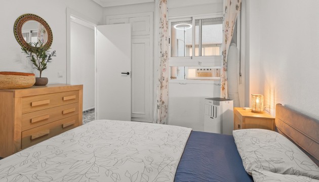 Sale - Apartment - Torrevieja - Playa del Cura