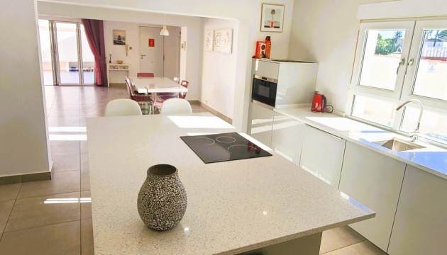 Resale - Villen
 - Los Balcones